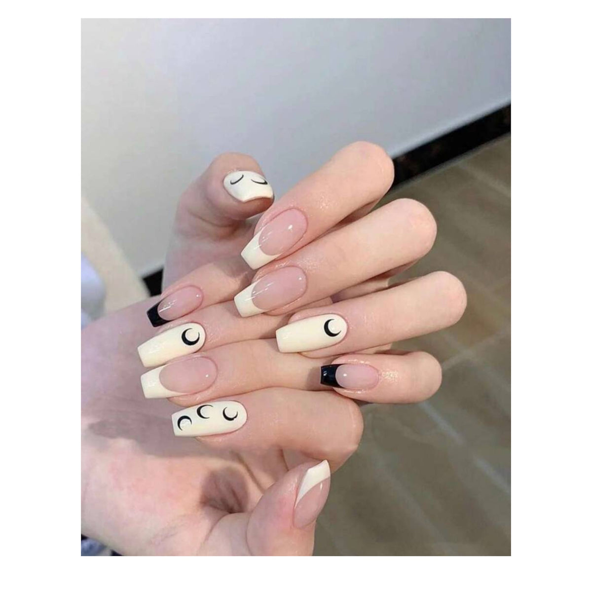 Shein Nails 24PCs أظافر