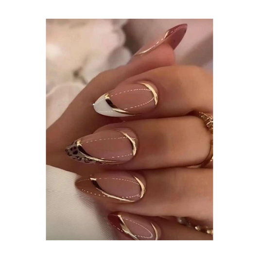 Shein Nails 24PCs أظافر