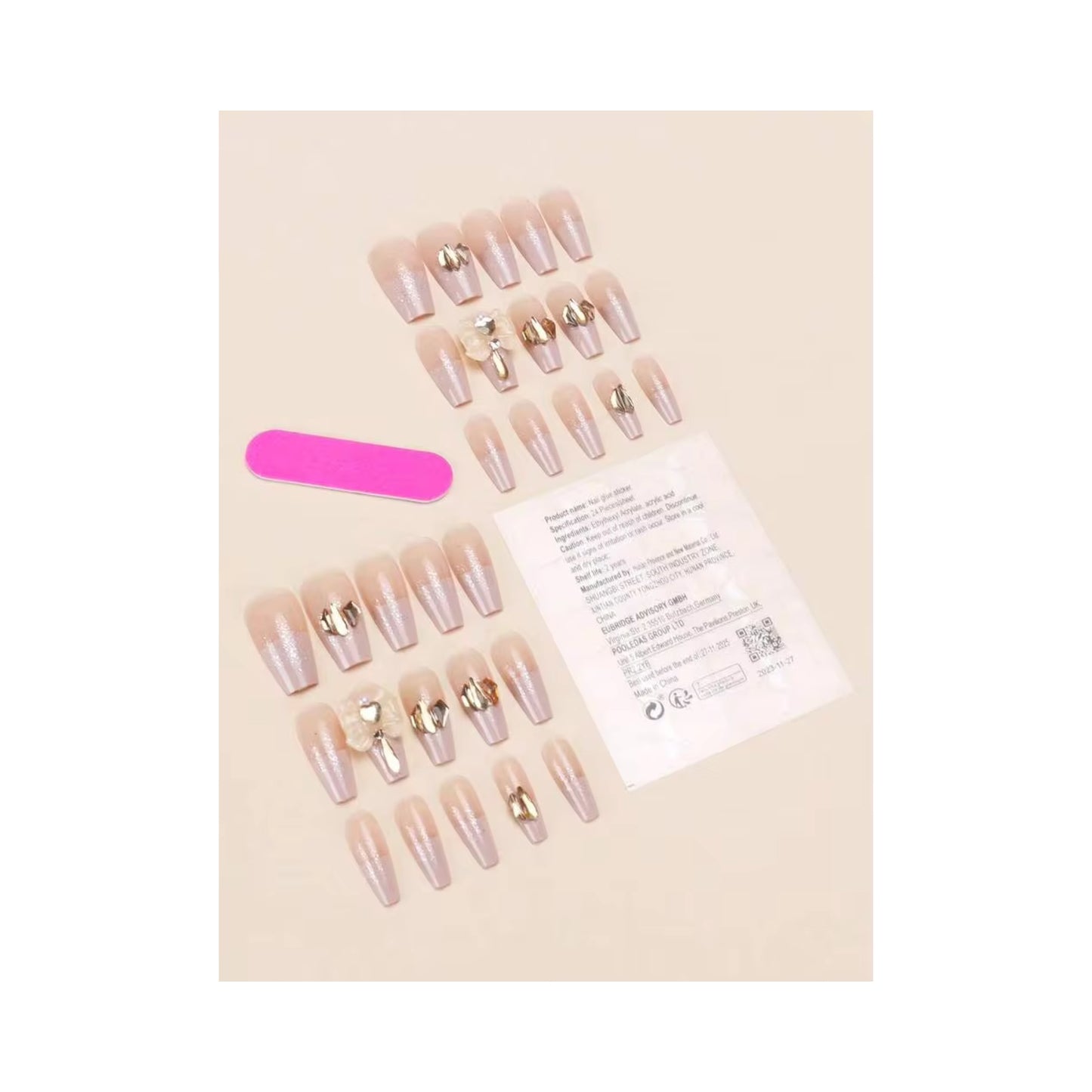 Shein Nails - 24PCs أظافر